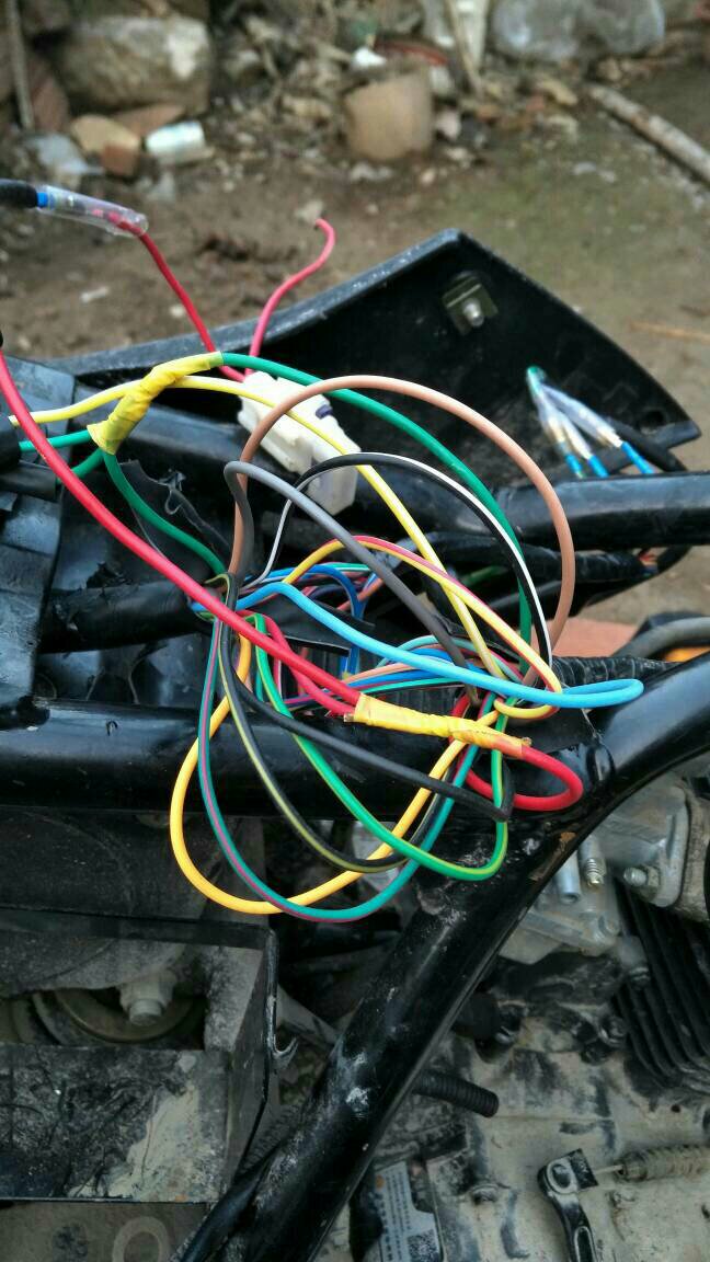 如何拆装蓄电池缆线(如何拆装蓄电池缆线图片)